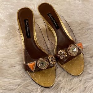 Beverly Feldman Sz 8? Beaded Wedge clear sandals